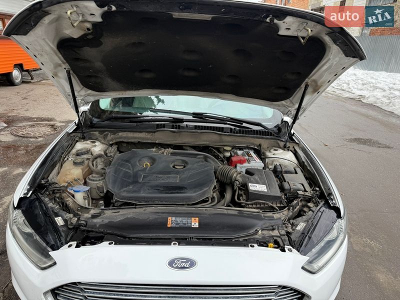Седан Ford Fusion 2014 в Сумах