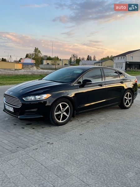 Седан Ford Fusion 2015 в Шептицькому