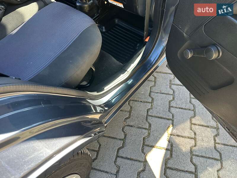 Хетчбек Ford Fusion 2008 в Надвірній