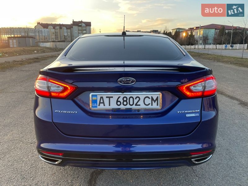 Седан Ford Fusion 2012 в Коломые