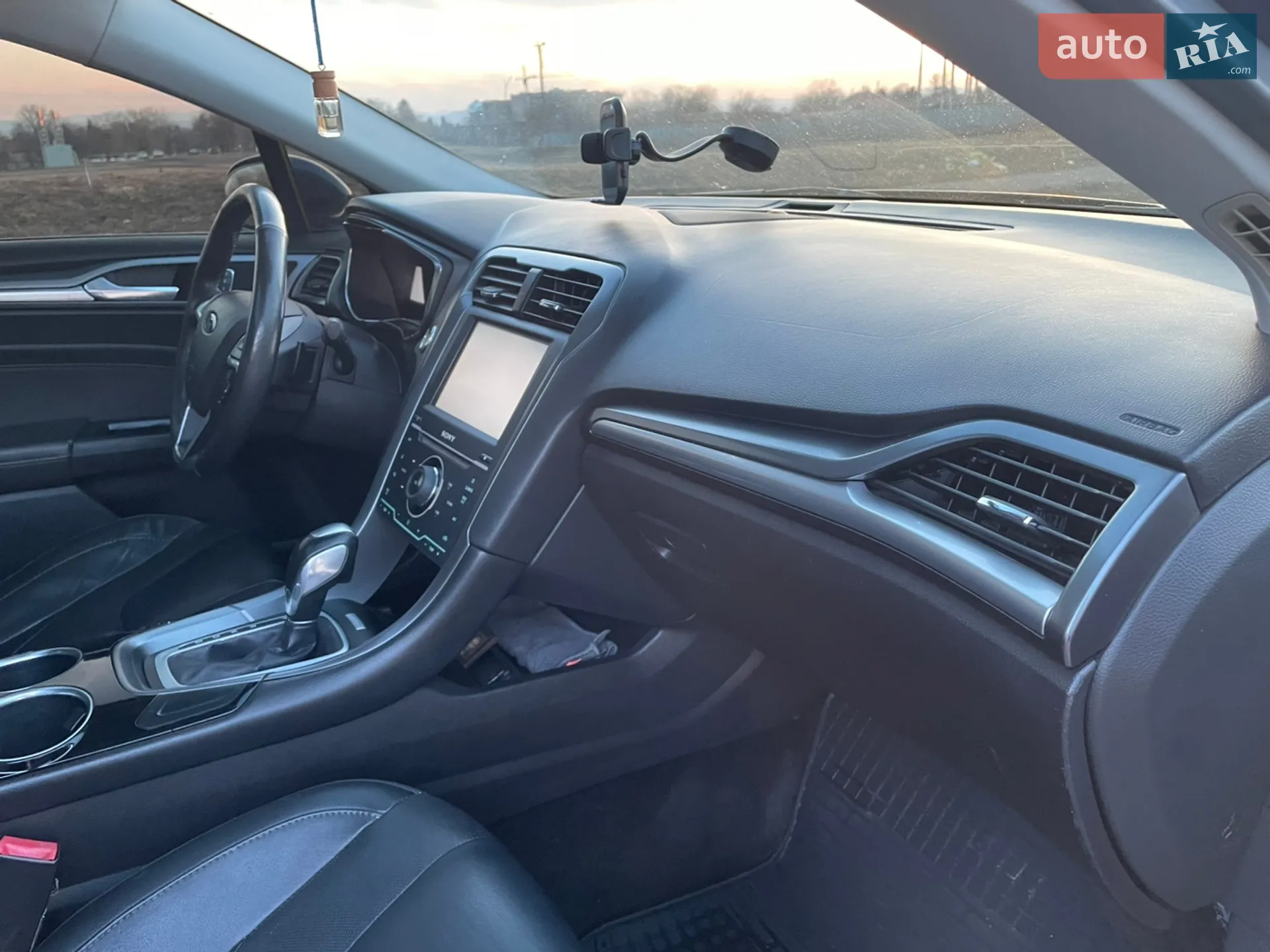 2012 Ford Fusion - мініатюра 31