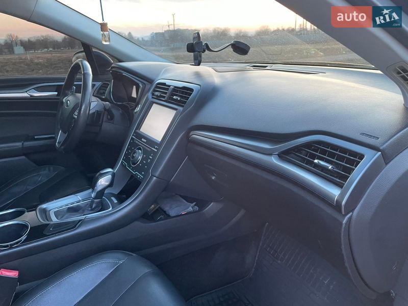 Седан Ford Fusion 2012 в Коломые