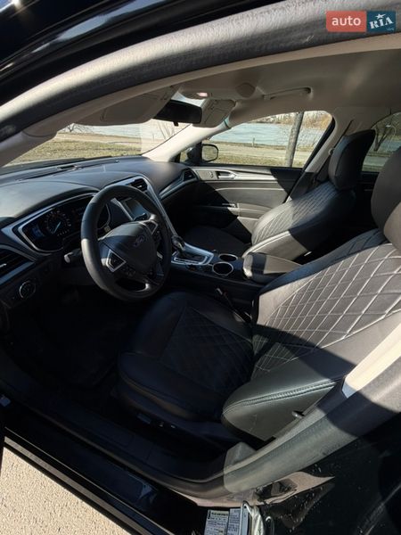 Седан Ford Fusion 2015 в Киеве