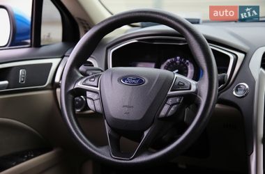 Седан Ford Fusion 2019 в Харкові