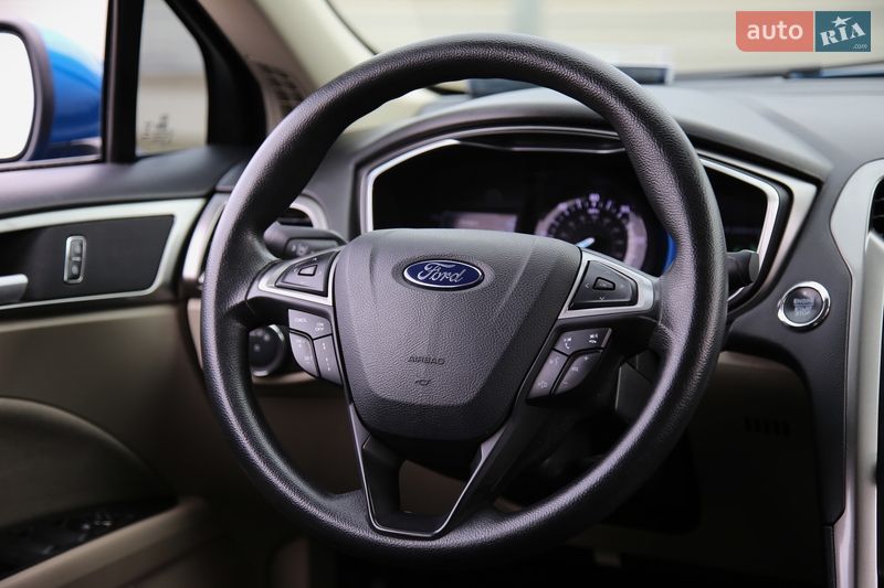 Седан Ford Fusion 2019 в Харкові