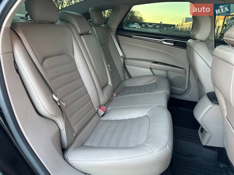 Седан Ford Fusion 2017 в Києві