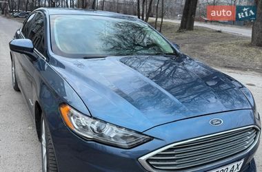 Седан Ford Fusion 2018 в Днепре