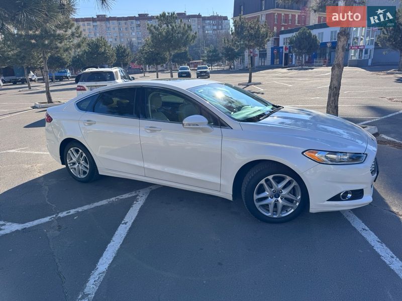 Седан Ford Fusion 2014 в Одессе