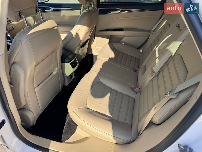 Седан Ford Fusion 2014 в Одессе