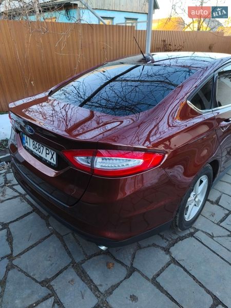 Седан Ford Fusion 2015 в Радомышле
