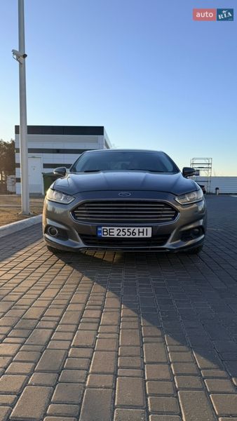 Седан Ford Fusion 2013 в Миколаєві