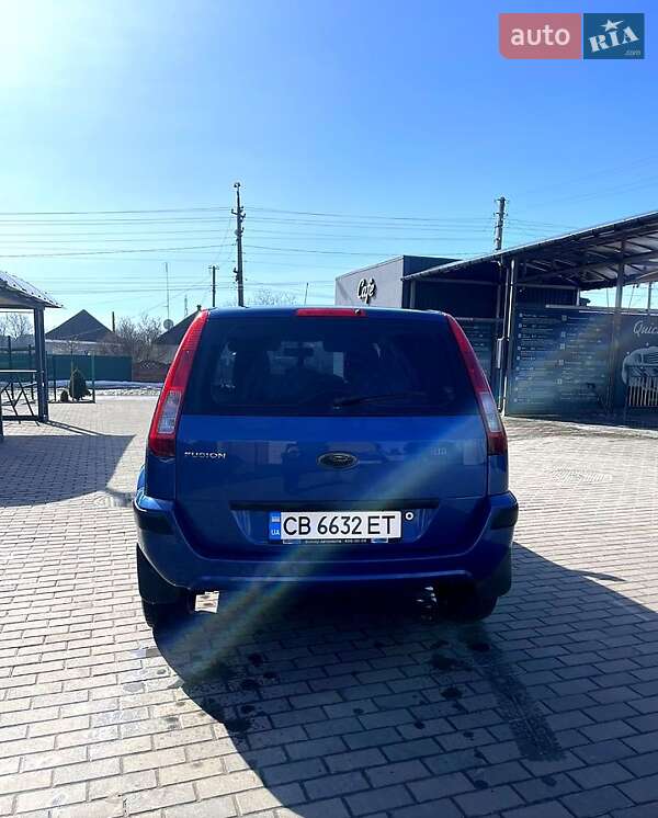 Хетчбек Ford Fusion 2008 в Чернігові