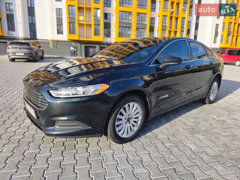 Седан Ford Fusion 2013 в Виннице