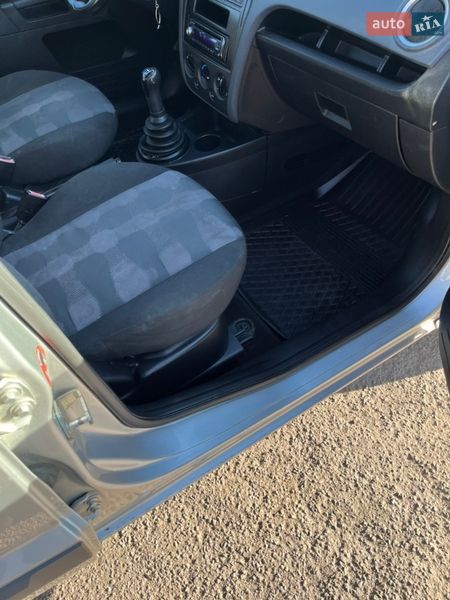 Хэтчбек Ford Fusion 2010 в Любаре