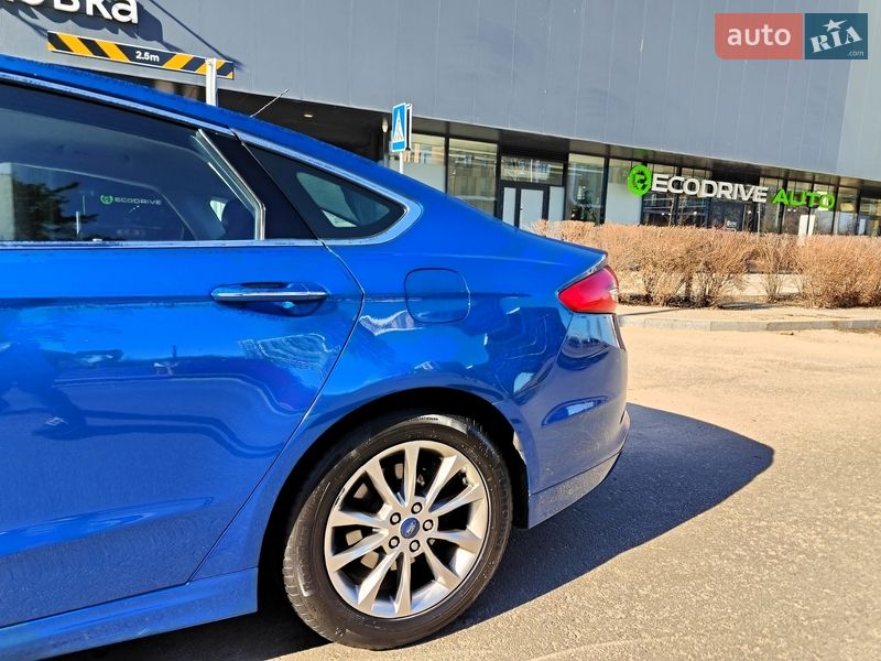 Седан Ford Fusion 2017 в Києві