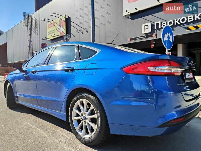 Седан Ford Fusion 2017 в Києві