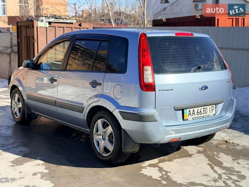 Хэтчбек Ford Fusion 2006 в Житомире