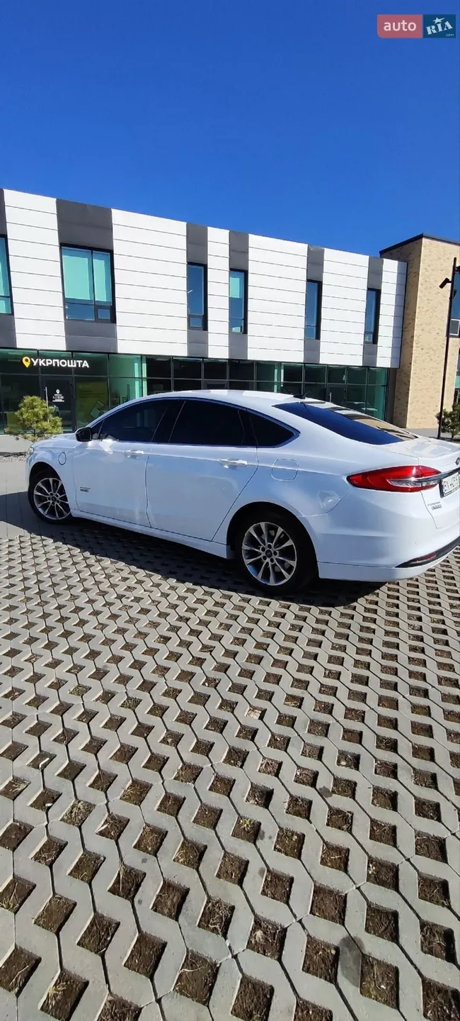 2017 Ford Fusion - мініатюра 4