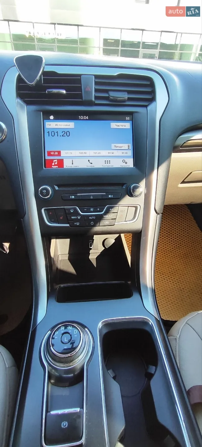 2017 Ford Fusion - мініатюра 19