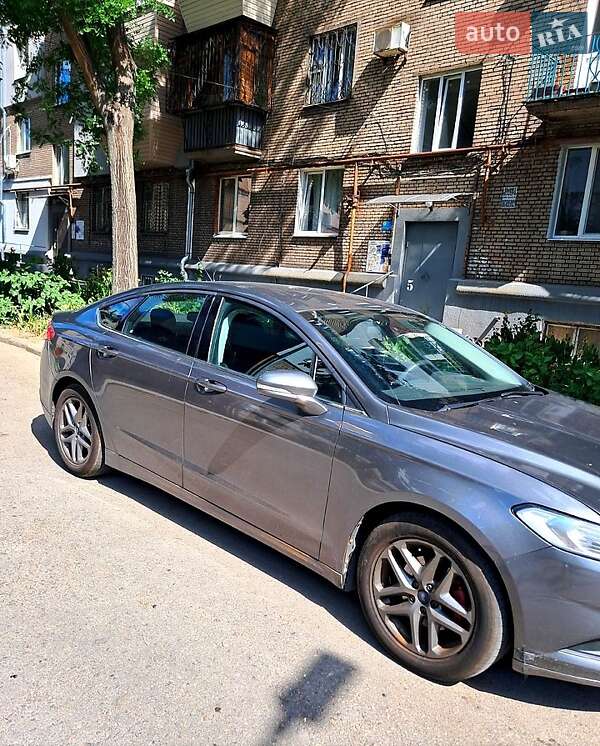 Седан Ford Fusion 2013 в Запоріжжі