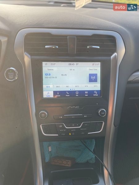 Седан Ford Fusion 2020 в Иршаве