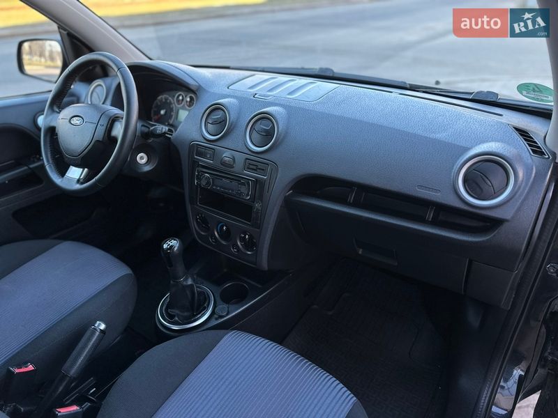 Хэтчбек Ford Fusion 2011 в Николаеве