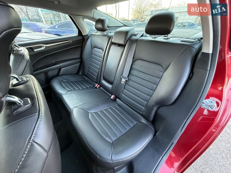 Седан Ford Fusion 2014 в Києві