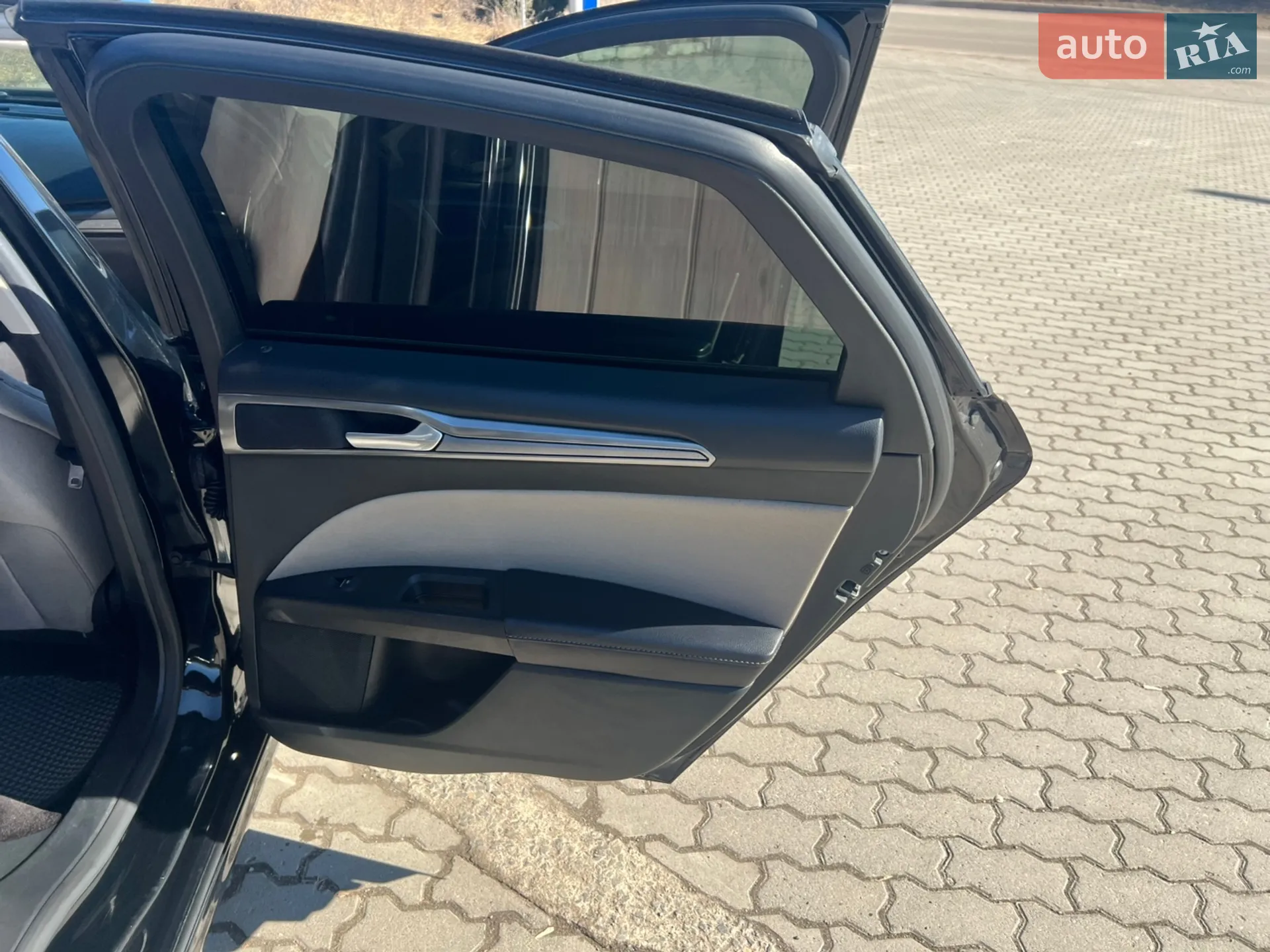 2016 Ford Fusion - мініатюра 12