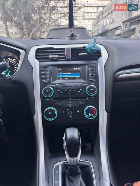 Седан Ford Fusion 2014 в Киеве