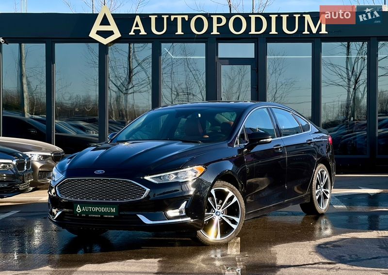 Ford Fusion 2020