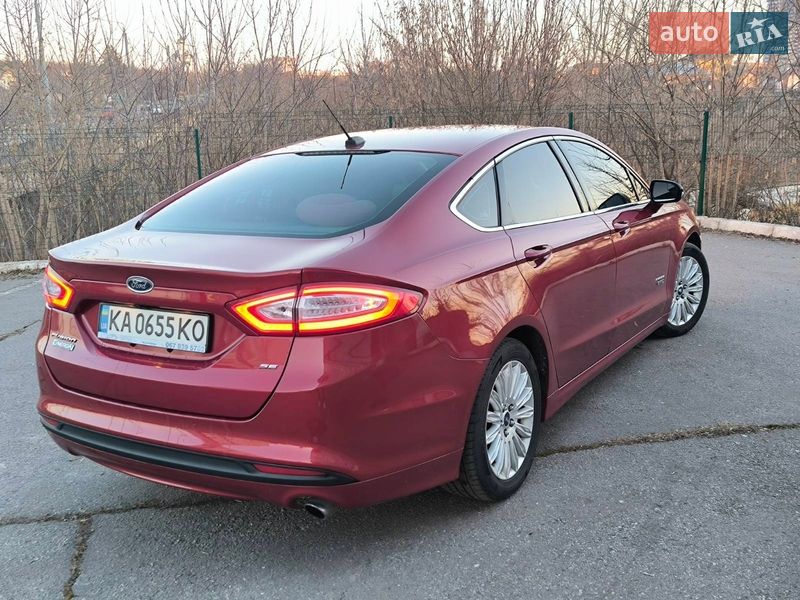 Седан Ford Fusion 2013 в Харькове