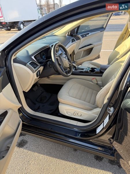 Седан Ford Fusion 2014 в Києві