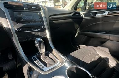 Седан Ford Fusion 2013 в Дніпрі