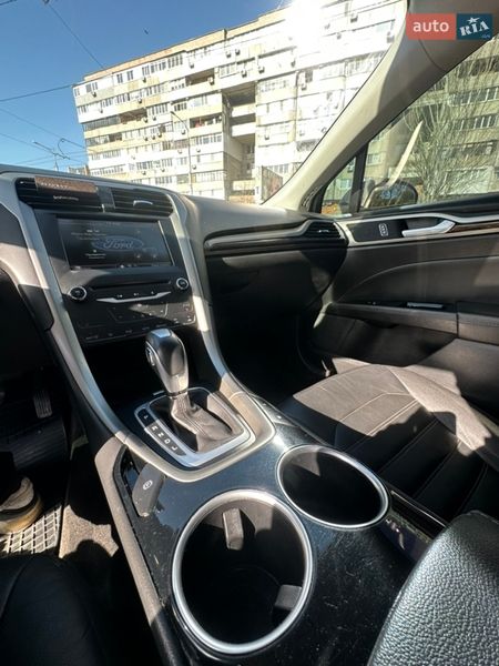 Седан Ford Fusion 2013 в Дніпрі