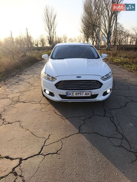 Седан Ford Fusion 2016 в Днепре
