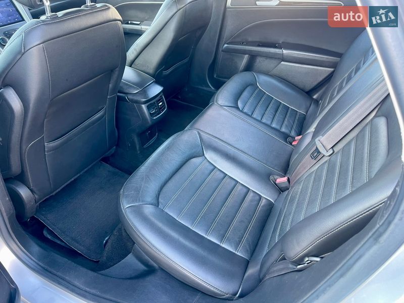 Седан Ford Fusion 2013 в Киеве