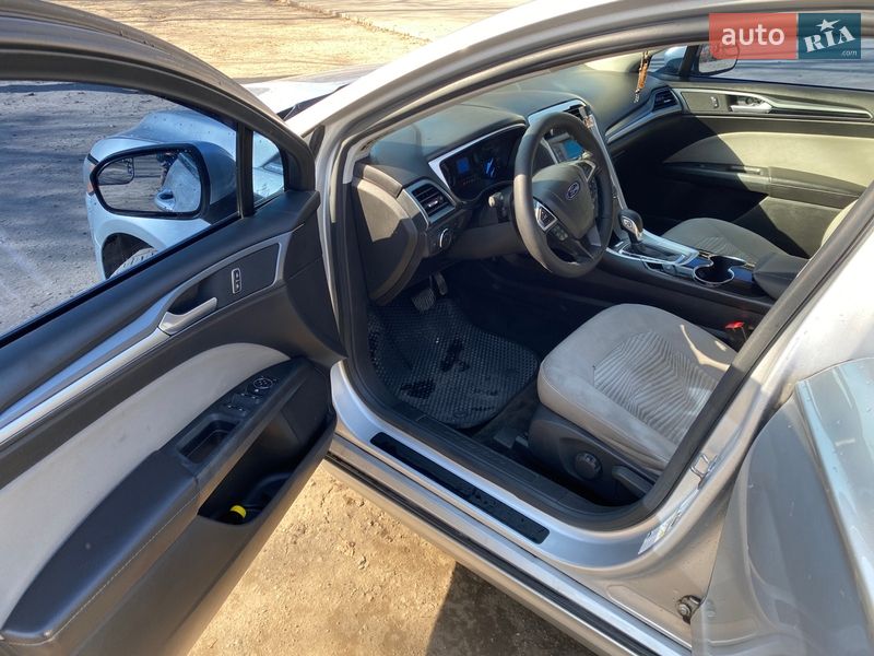 Седан Ford Fusion 2016 в Днепре