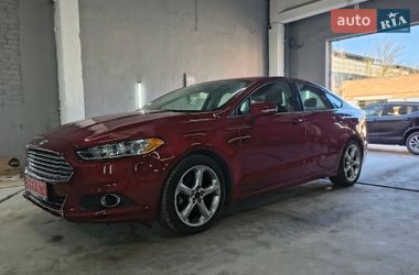 Седан Ford Fusion 2015 в Виннице