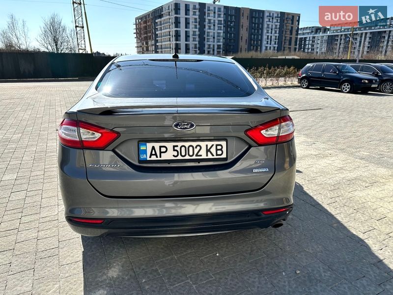Седан Ford Fusion 2012 в Ужгороде