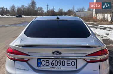 Седан Ford Fusion 2017 в Шостке