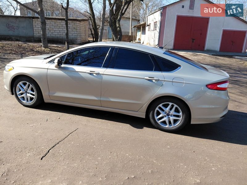 Седан Ford Fusion 2014 в Жмеринке фото 3 Седан Ford Fusion 2014 в Жмеринке
