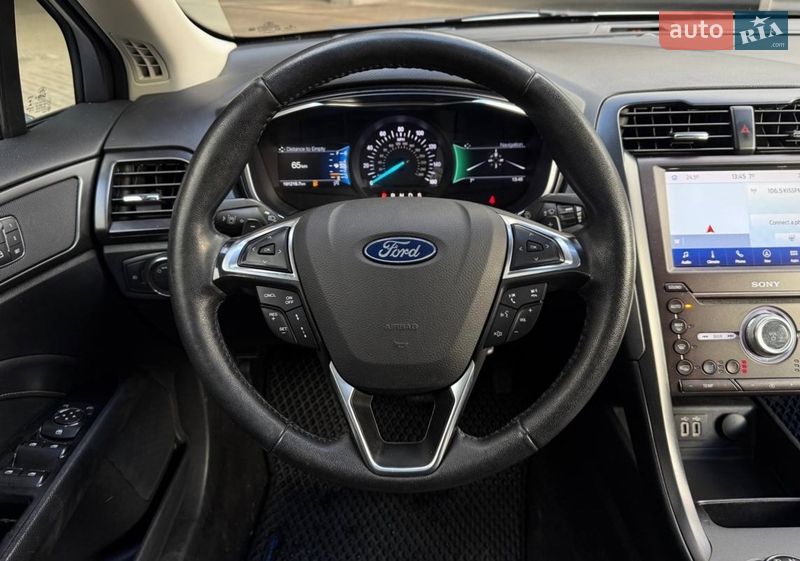 Седан Ford Fusion 2019 в Києві