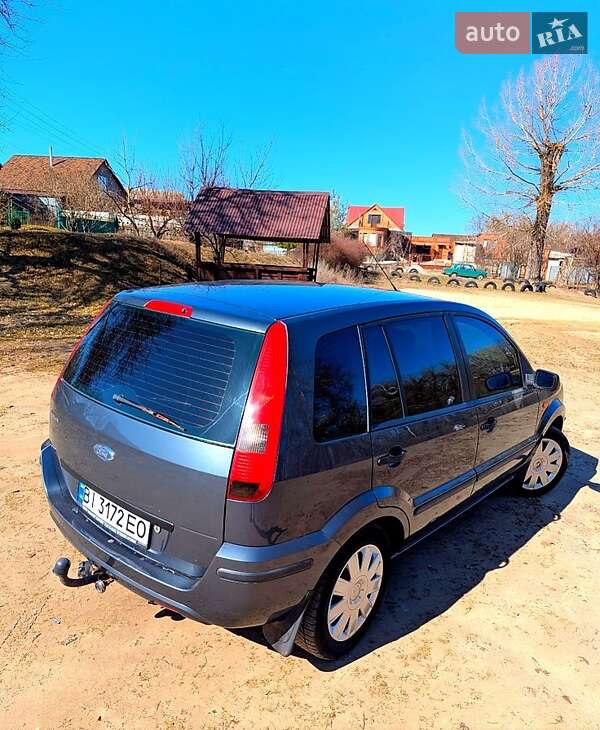 Хетчбек Ford Fusion 2004 в Кобеляках