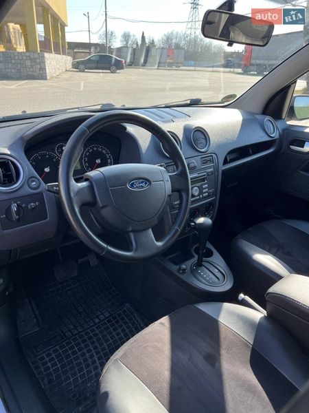 Хэтчбек Ford Fusion 2007 в Львове