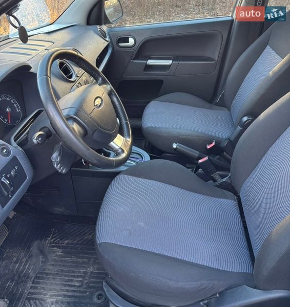 Хэтчбек Ford Fusion 2011 в Киеве