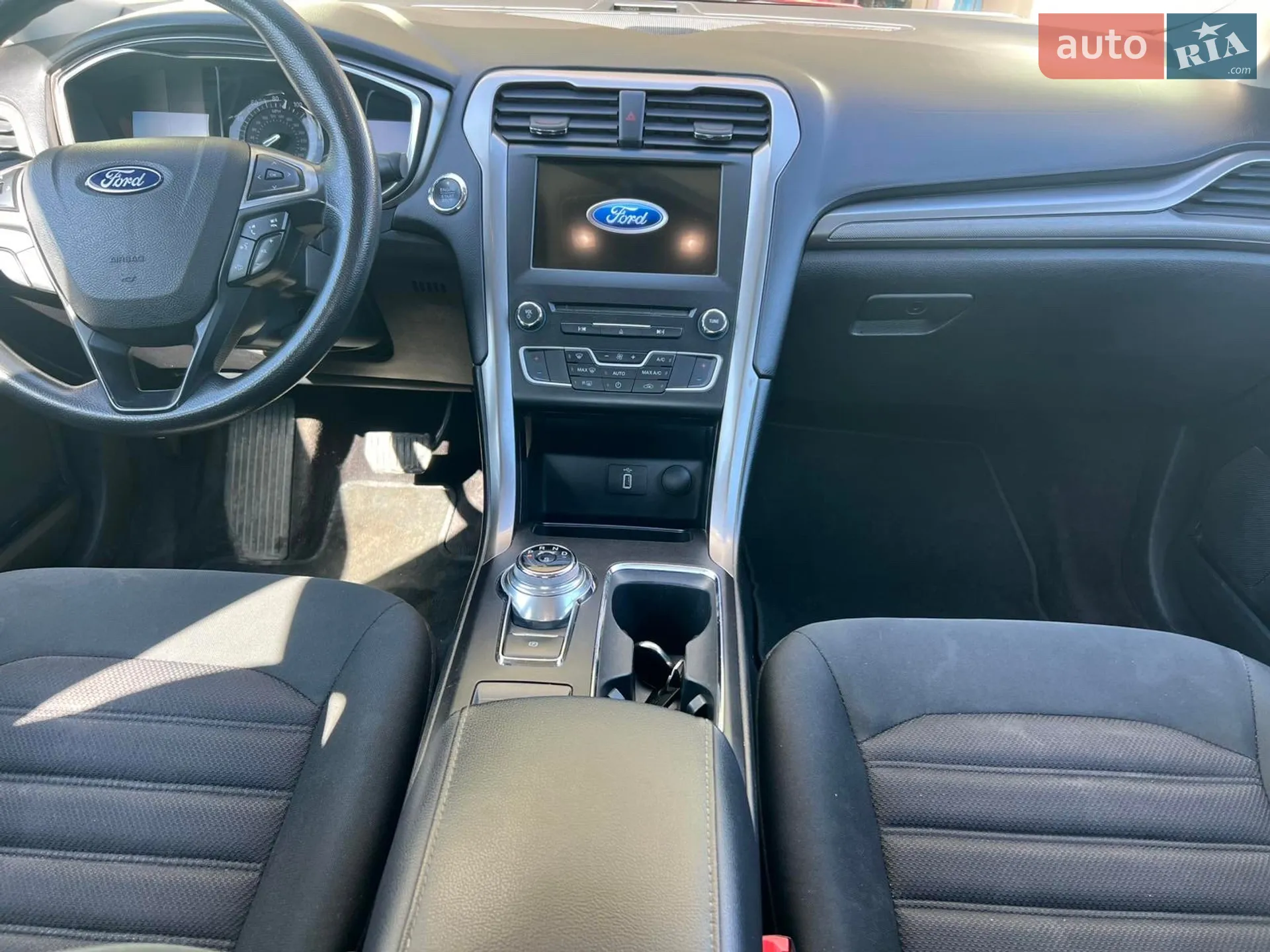 2017 Ford Fusion - мініатюра 11