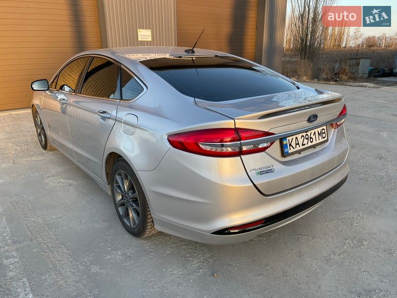 Седан Ford Fusion 2017 в Борисполе