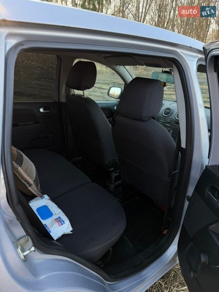 Хэтчбек Ford Fusion 2011 в Изяславе