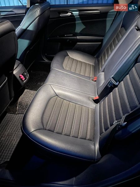 Седан Ford Fusion 2018 в Вышгороде