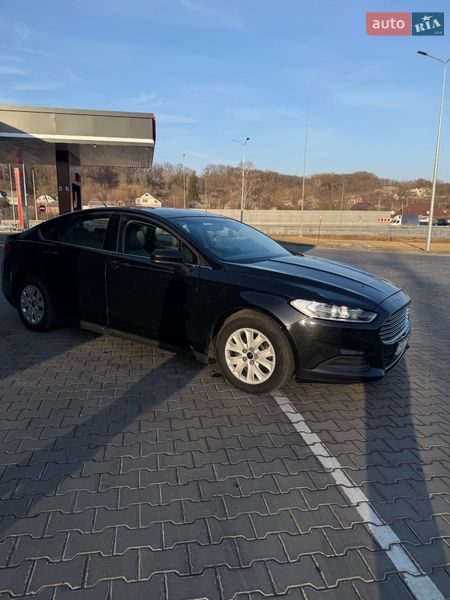 Седан Ford Fusion 2013 в Лубнах